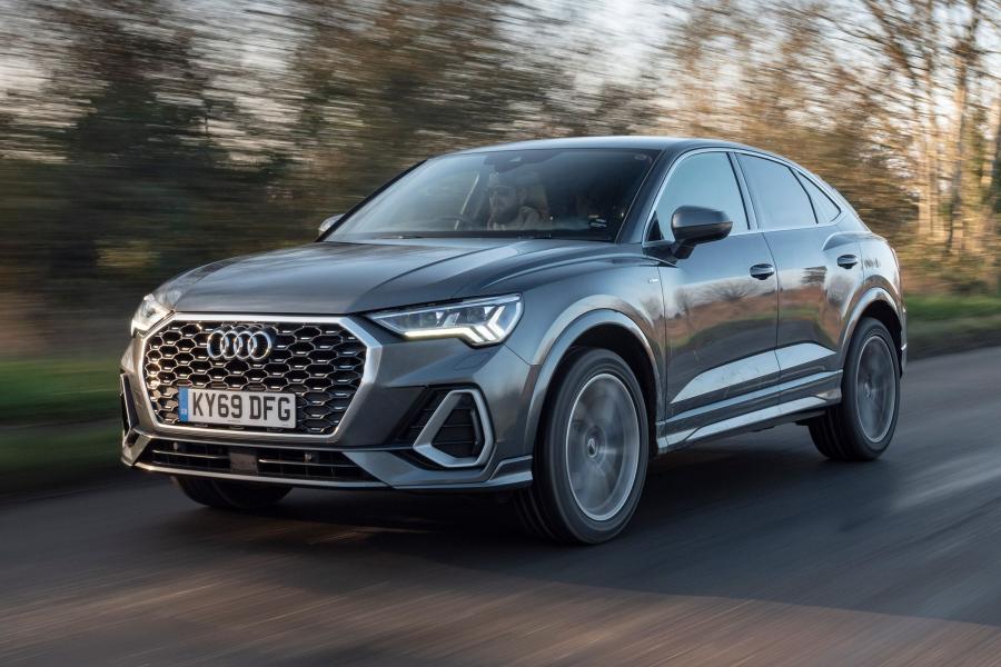  Audi Q3 Sportback 35 TDI S-Line 2019 года  (UK) (фото 1 из 16)